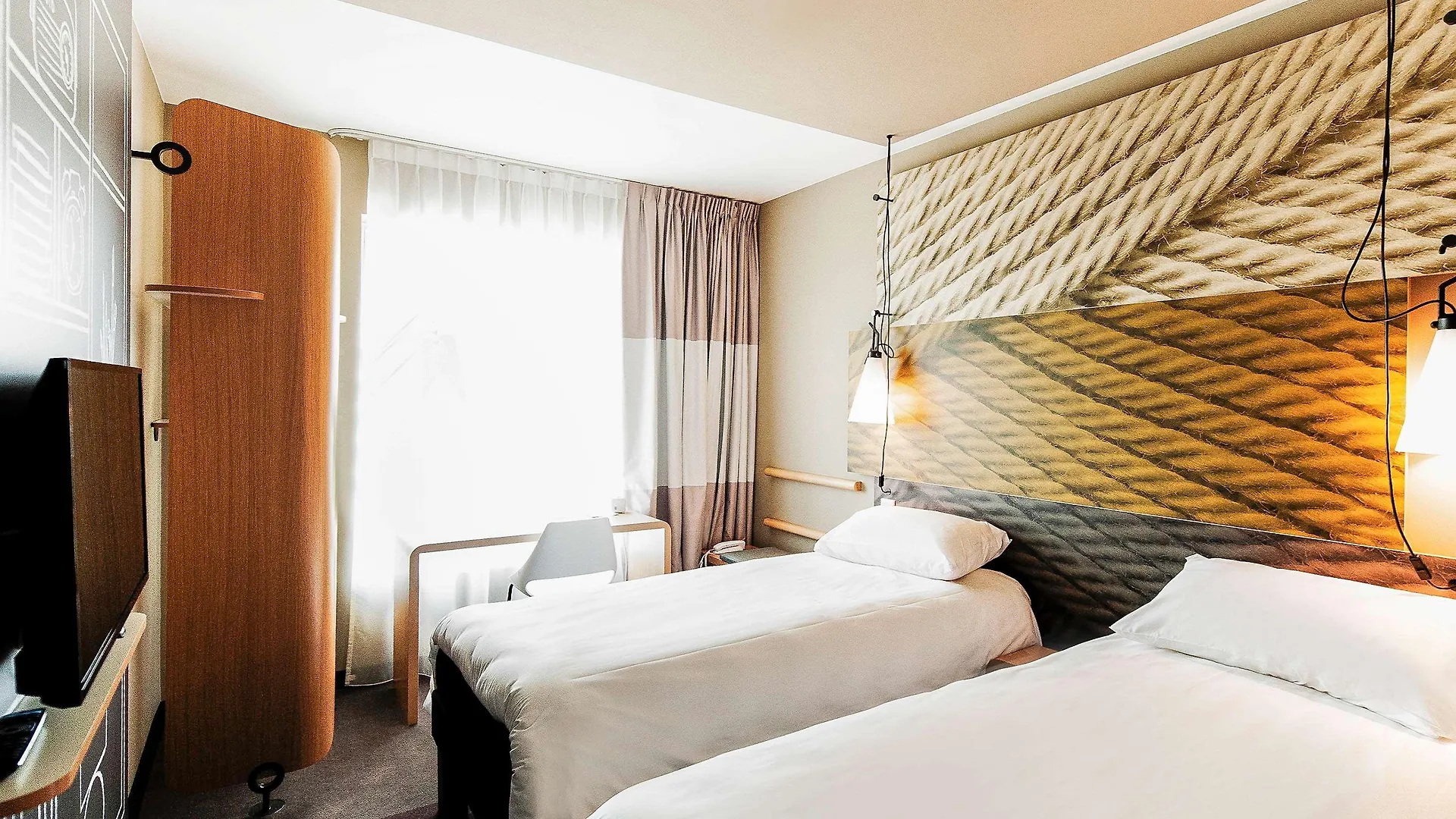 Hotel Ibis Poznan Polnoc Suchy Las