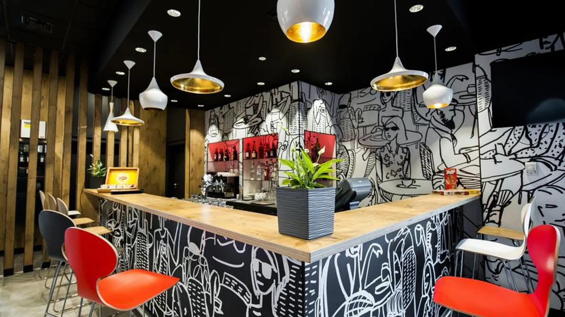 **  Hotel Ibis Poznan Polnoc Suchy Las Polonia
