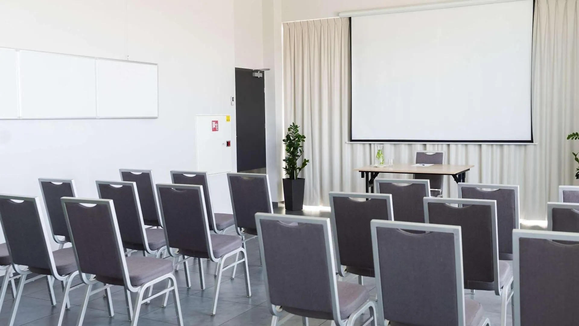 Hotel Ibis Poznan Polnoc Suchy Las