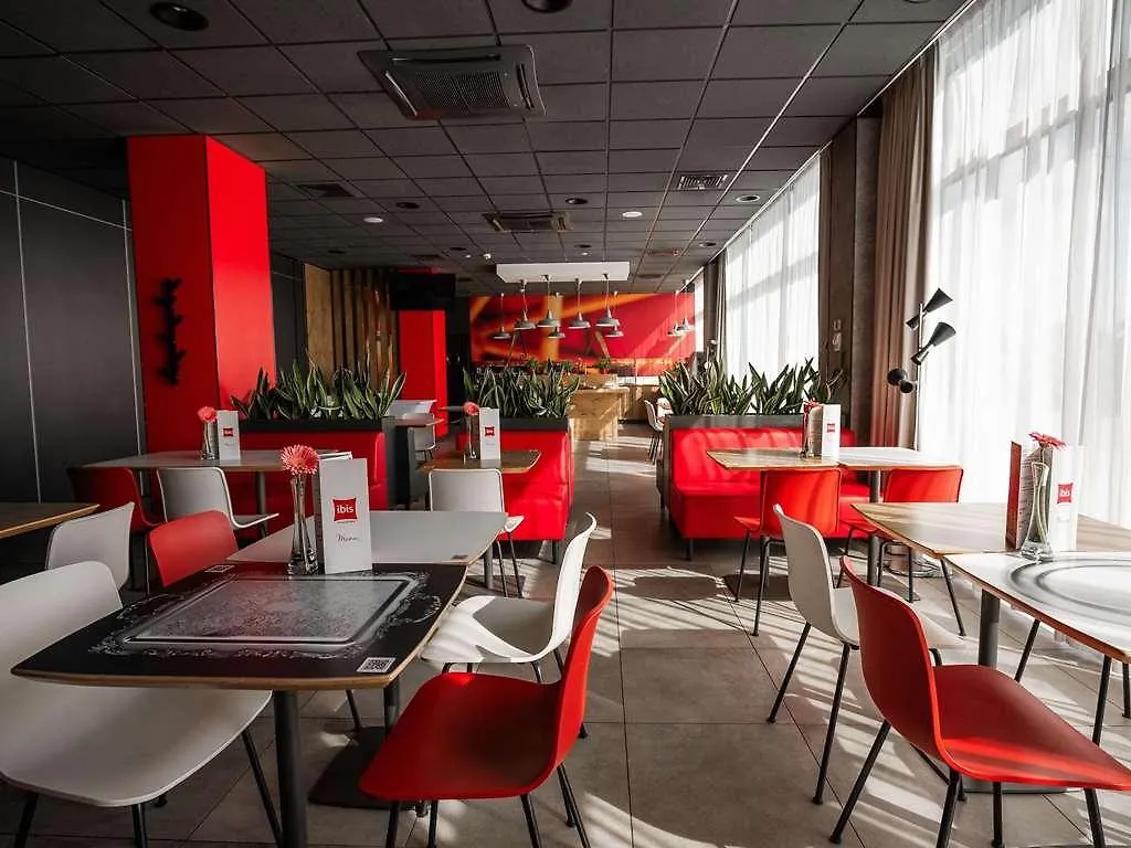 Ibis Poznan Polnoc Hotel 2*, Suchy Las