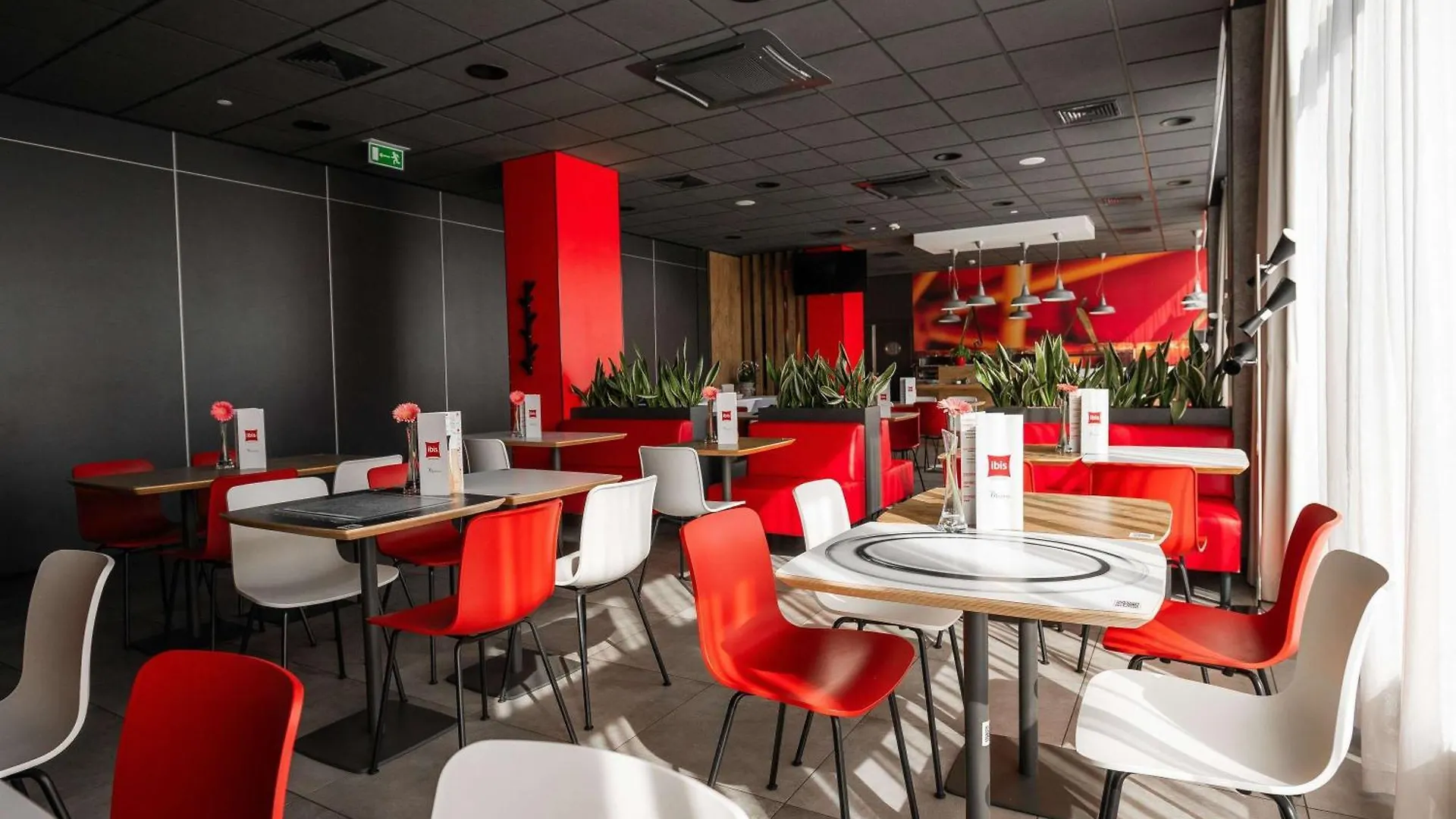 Hotel Ibis Poznan Polnoc Suchy Las