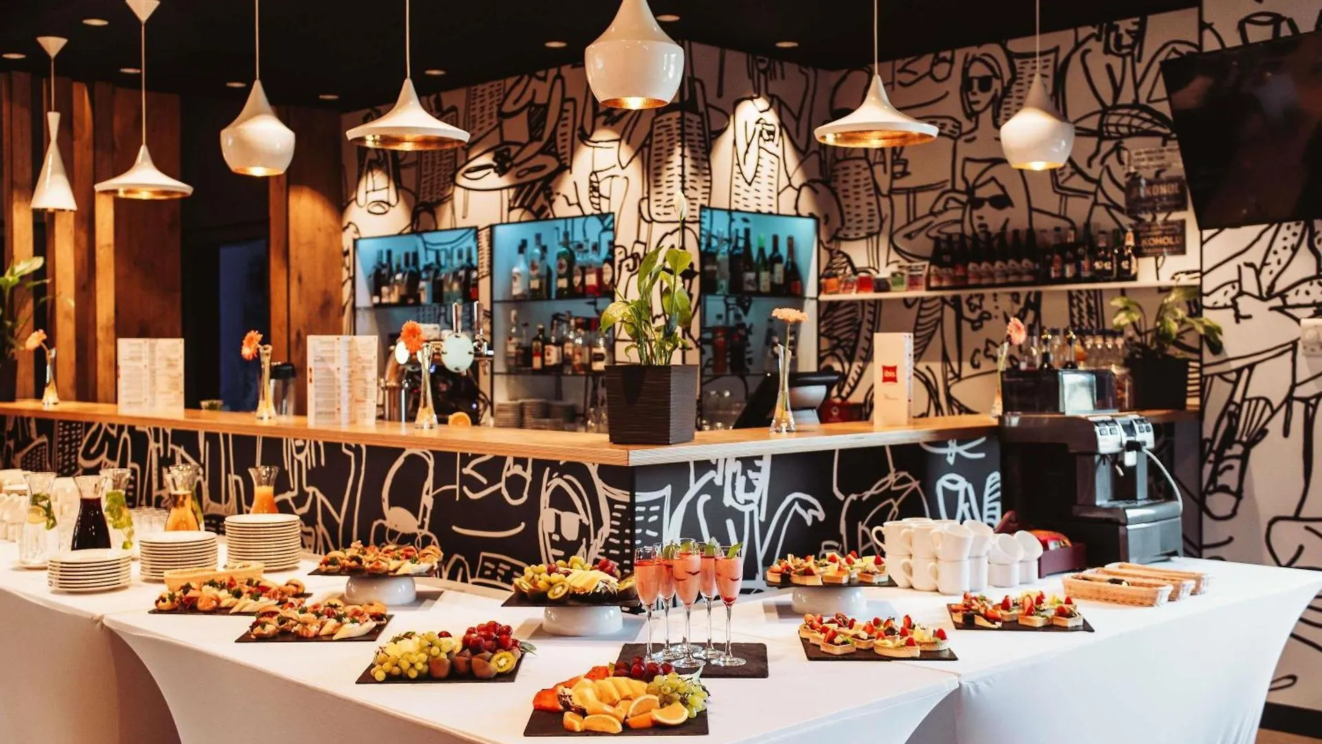 Hotel Ibis Poznan Polnoc Suchy Las