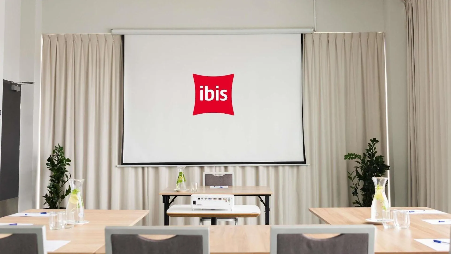 Hotel Ibis Poznan Polnoc Suchy Las